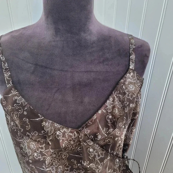 GAP Brown Floral wrap front cami tank top - Picture 5 of 11